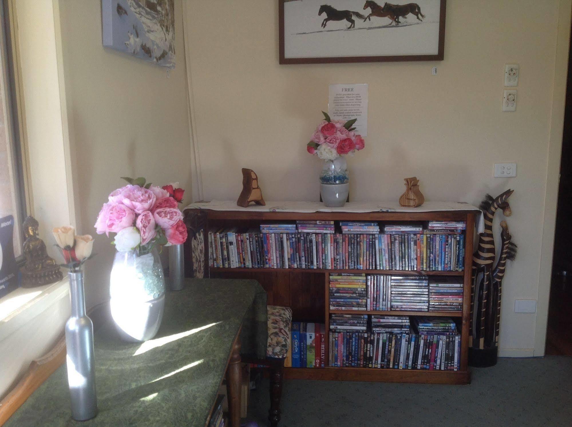 Bogong Moth Motel Mount Beauty Extérieur photo